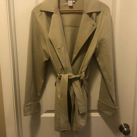 Isabella Bird Medium Tan Coat - Picture 2 of 16